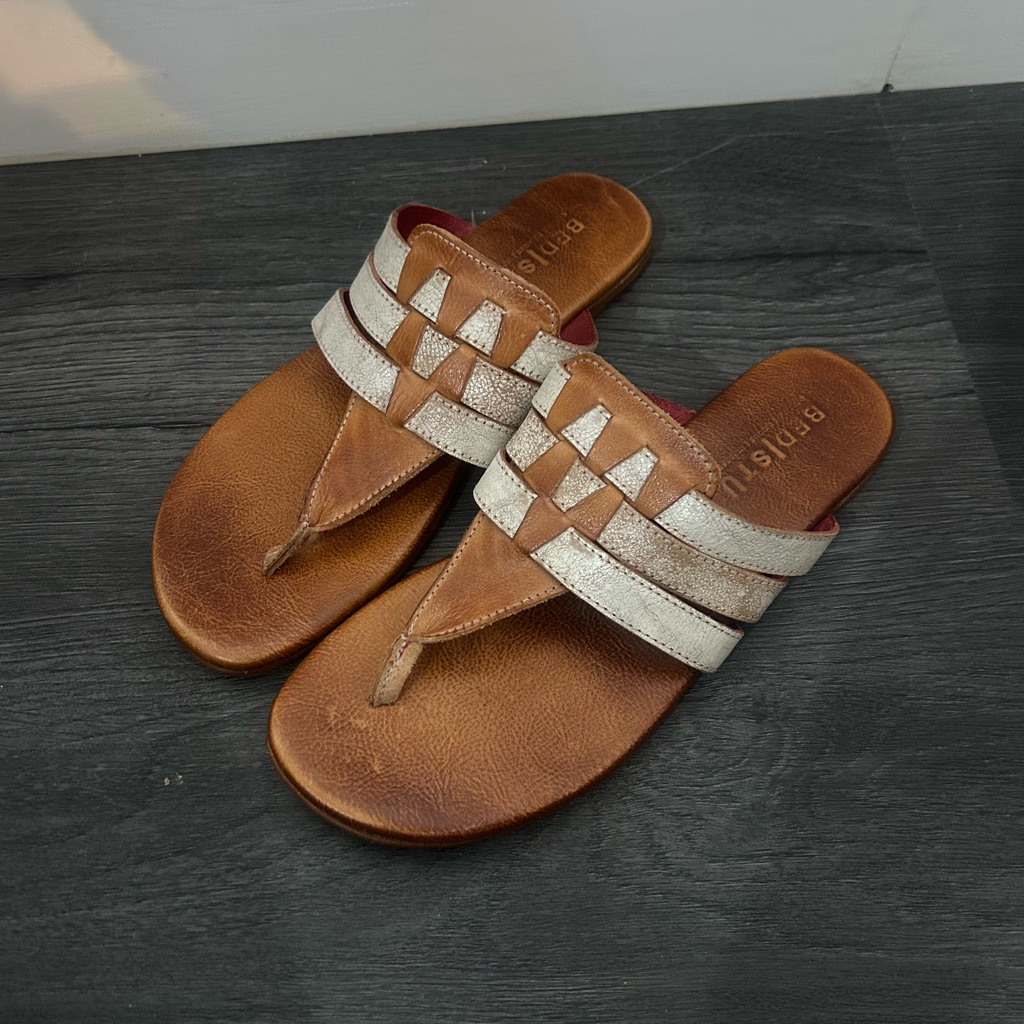 Bed Stu Tan And Cream Woven Sandals